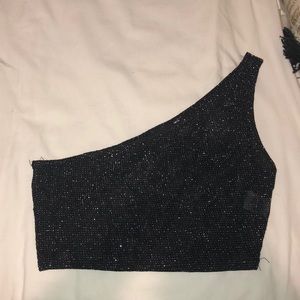 One shoulder sparkly black top!